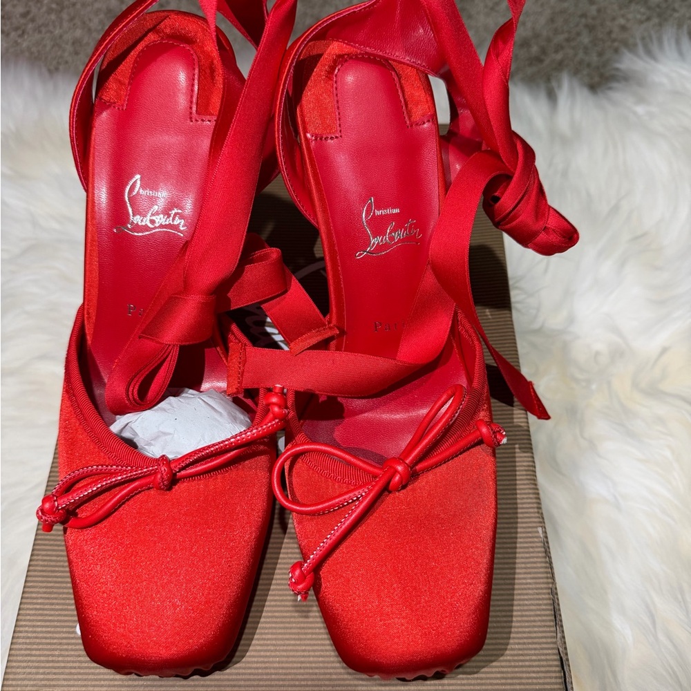 Chic Women's Red Satin Shoes